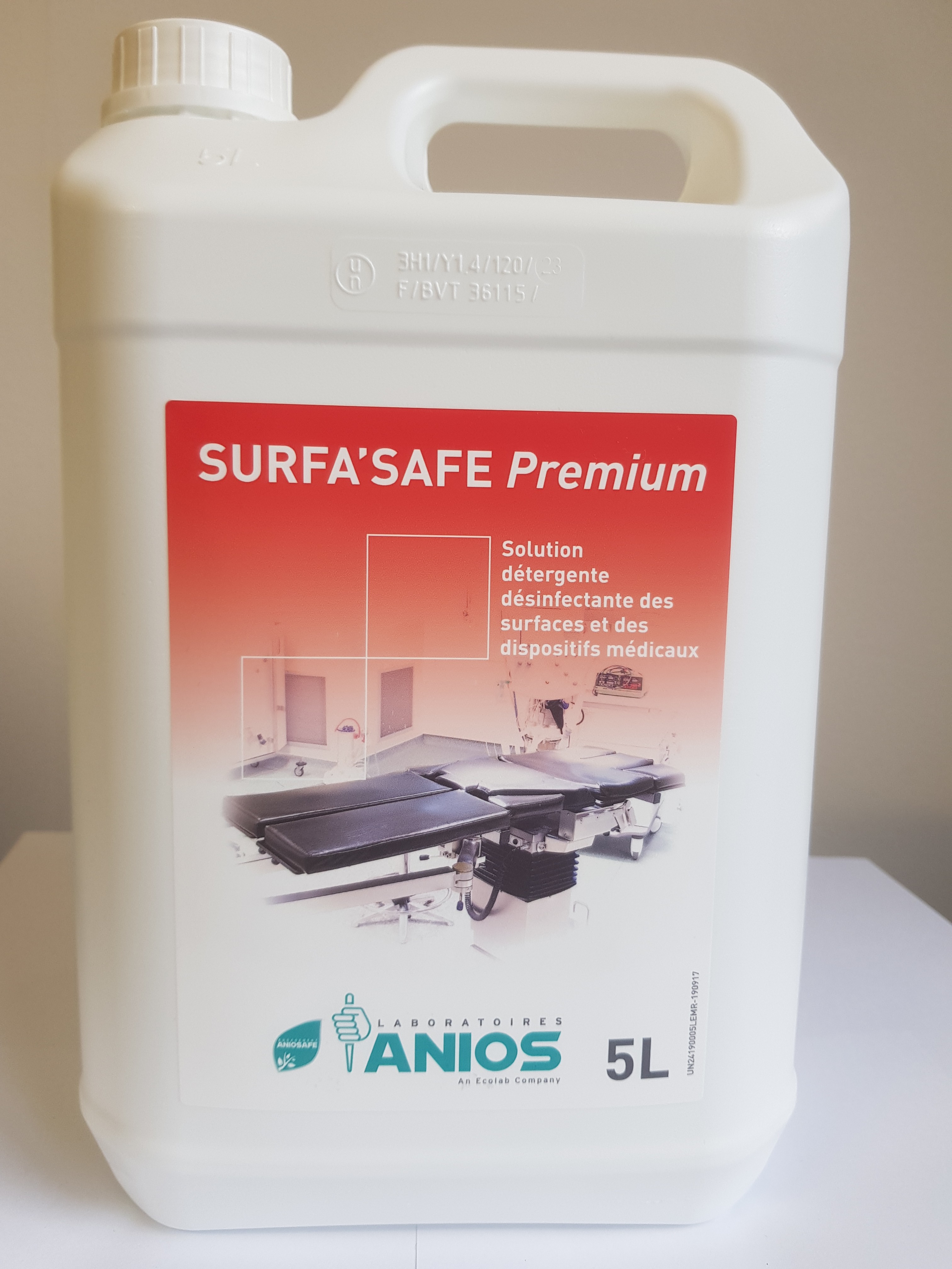 Surfa safe Anios premium rouge 750 ml - Voussert